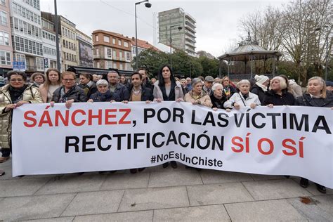 Ferrol Amosa O Seu Apoio S V Timas De Agresores Sexuais Pedindo A