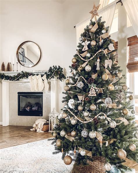 Beaded Christmas Tree Mantle Garland