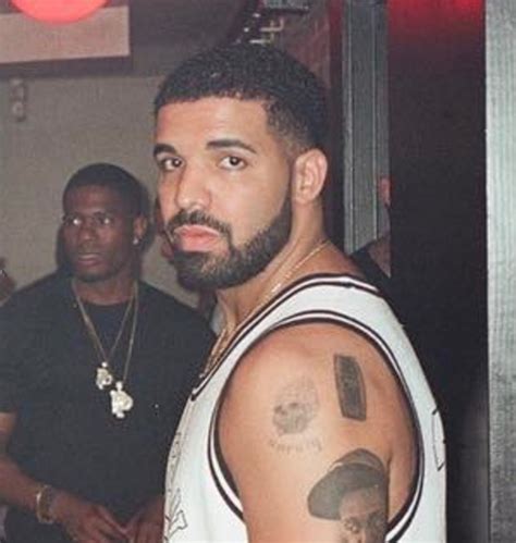 Drake Gets a Lil Wayne Tattoo (Photos) – BlackSportsOnline