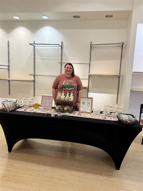 Newcomer White Chapel Funeral Home and Cemetery services 4