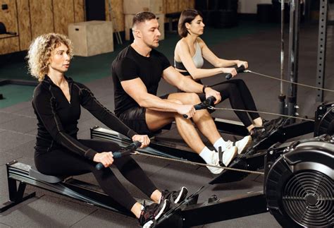 Rowing Machine Form Guide: Use The Rower To The Best Effect