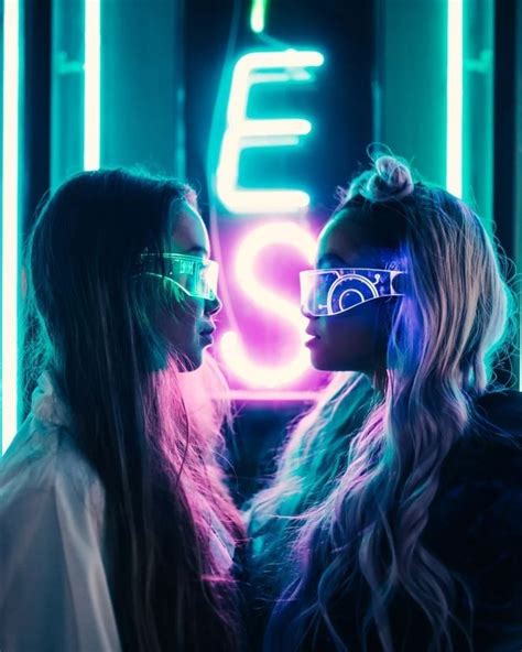 How To Create A Neon Light Effect In Photoshop Artofit