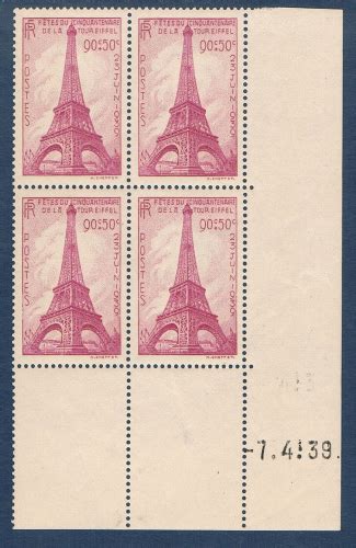 Coin Dat Du Compos De Quatre Timbres Type La Tour Eiffel