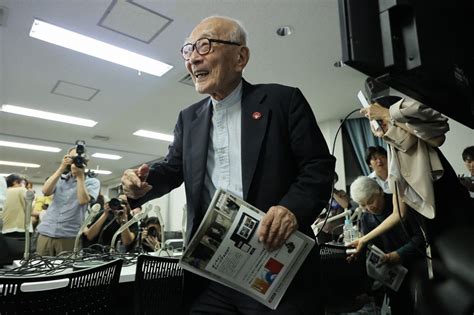 ノーベル平和賞日本被団協記者会見 [写真特集1 10] 毎日新聞