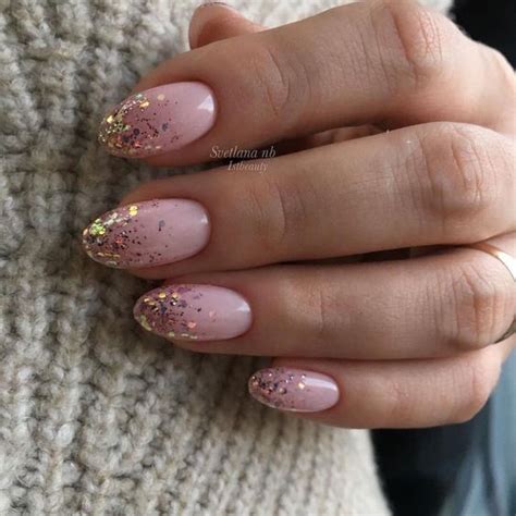 45 Gorgeous Prom Nails And Designs That Are Hot Right Now In 2022