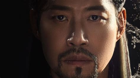 Potret Yoo Joon Sang Di Alchemy Of Souls Seorang Pemimpin Yang