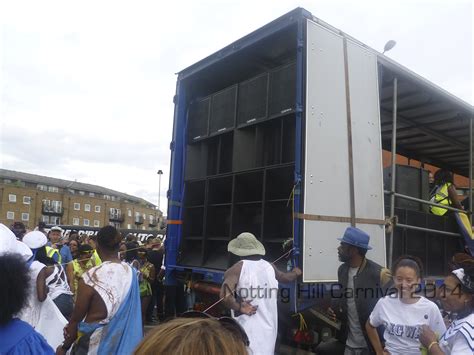 Sound Systems @ Notting Hill Carnival 2014 | Datarhyme