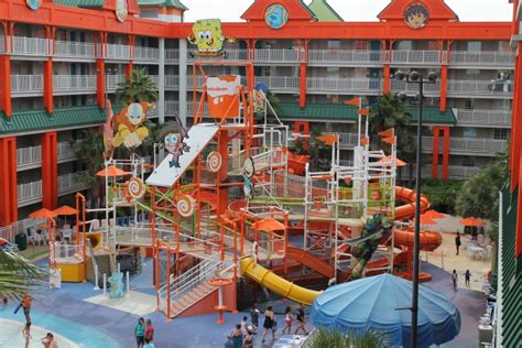 The Water Park at Nickelodeon Suites Hotel Review - What Mommies Need