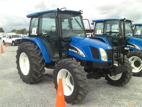 New Holland Tl100a 4x4 Farm Tractor