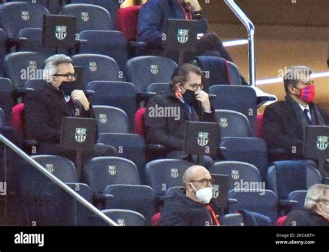 Joan Laporta Victor Font Y Toni Freixa Durante El Partido Entre El Fc