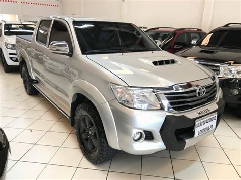 Toyota Hilux Cabine Dupla Hilux 3 0 TDI 4X4 CD SRV Auto 14 14 Salão