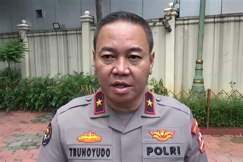 Dua Ribu Lebih Polisi Disiapkan Untuk Amankan Debat Capres ANTARA News