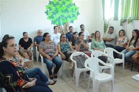 Equipes de Assistência Social de atenção básica media e alta