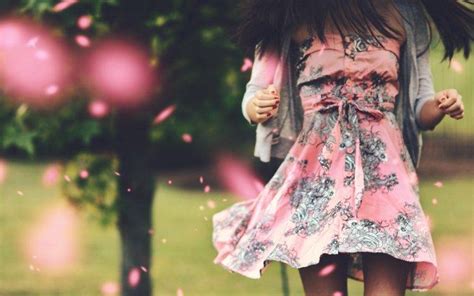 Women Brunette Women Outdoors Wallpapers HD Desktop And Mobile Backgrounds