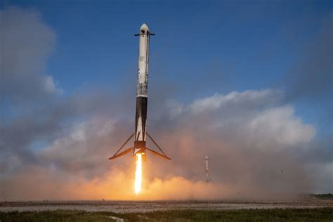 Spacex重型猎鹰火箭发射美国太空军机密卫星：不怕核打击 快科技 科技改变未来