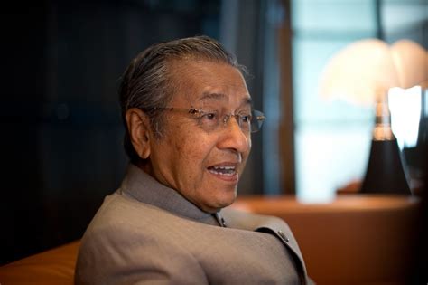 Tun Dr Mahathir Mohamad regrets detention of a social media user