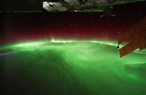 Aurora australis from space - Australian Geographic