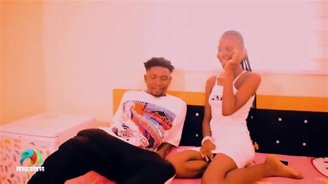 Xvideos Une Nigeriane Rencontre Enfin Et Baise Sa Star Du Porno Preferee Hd Mp Ebony Star