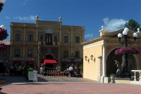 Epcot Welcomes Via Napoli Ristorante E Pizzaria - WDW News Today