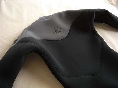 波情報 湘南 水中から水の基本を学ぶ Coltex 新型が好評です サーフボードクオリティーハードコア Quality Hardcore Distributions