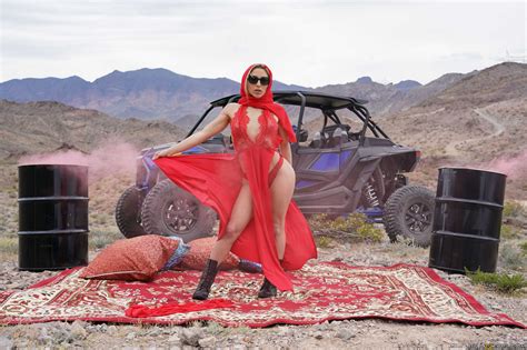 Abella Danger Bra Abella Danger Desert Desires 0001 Porn Pic