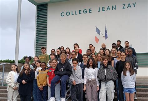 Cenon Les Coll Giens De Jean Zay Acteurs Dun Court M Trage Sur Le