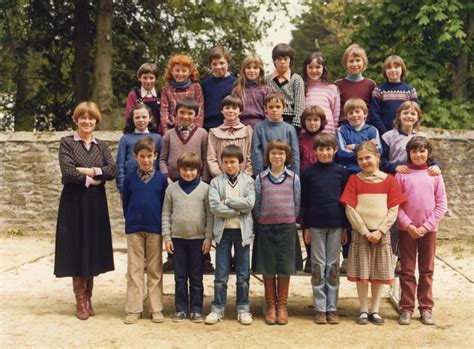 Photo De Classe Cm De Ecole Frederic Le Guyader Copains D Avant