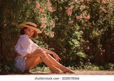 Nude Brunette Outside Images Stock Photos Vectors Shutterstock