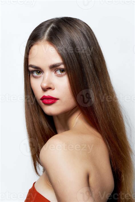 Woman With Long Hairstyle Naked Back Bright Makeup 22064327 Stock Photo