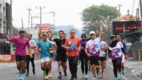 Sekdaprov Fahrizal Darminto Cek Rute Lampung Half Marathon