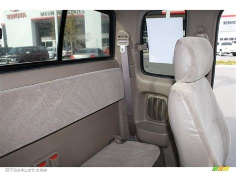 Oak Beige Interior 2001 Toyota Tacoma V6 TRD Xtracab 4x4 Photo #40581415 | GTCarLot.com