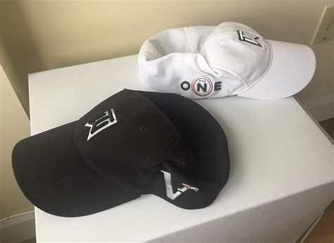 Nike Tiger Woods golf hat (2) | SidelineSwap