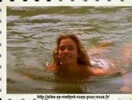 Une Glace Avec Deux Boules Nude Pics Page