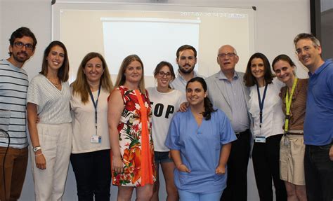 El Profesor Dr Gay Escoda Ofrece La Conferencia Cirug A Periapical Y Tratamiento De Conductos