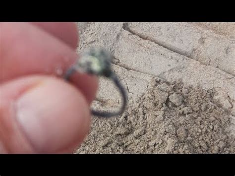 Metal Detecting Ocean Beaches Youtube