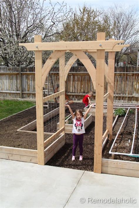 20 DIY Arbor And Trellis Ideas For Your Garden The Handyman S Daughter