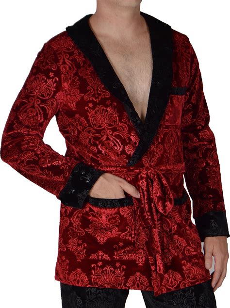 Revolver Fashionfunstigators Hugh Hefner Red Velvet