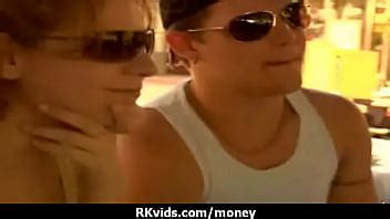 Puta Recibe Pago Y Cinta Por Sexo XVIDEOS