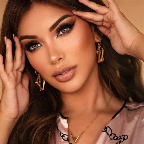 Paula Manzanal Nude Porn Pics XPicsly