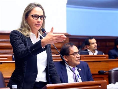 Lucianita Se Allana A Citaciones De La Fiscalía El Men