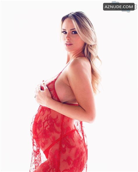 Rhian Sugden Sexy And Nude Flaunts Her Sexy Pregnancy Glow In Hot Photoshoot AZNude
