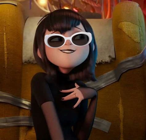 Hotel Transylvania Mavis Pfp She Is The Deuteragonist Of Hotel Transylvania One Of The Two