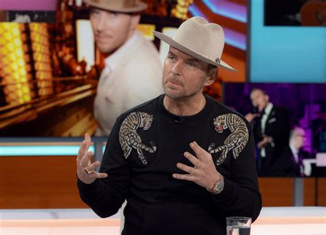 Matt Goss Begs Twin Brother Luke To Talk To Him Live On TV