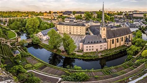 strategic risk solutions opens luxembourg captive management branch