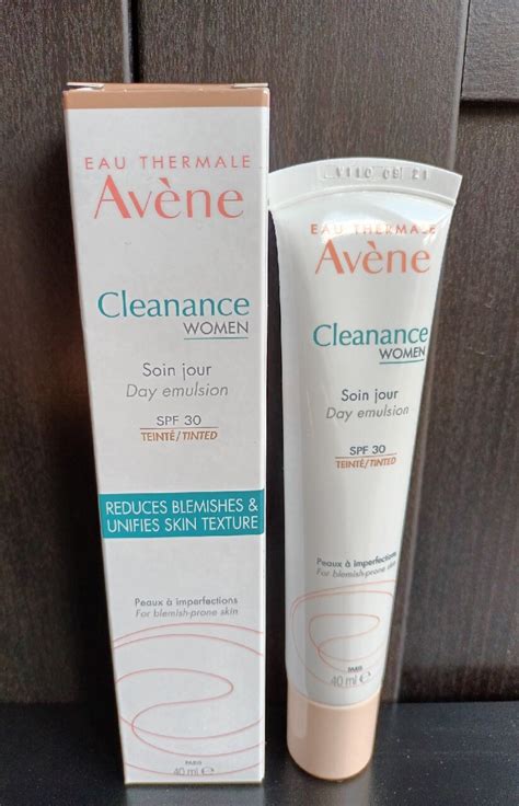 Avene Cleanance Women, emulsja koloryzująca SPF 30 | Kraków | Kup teraz ...