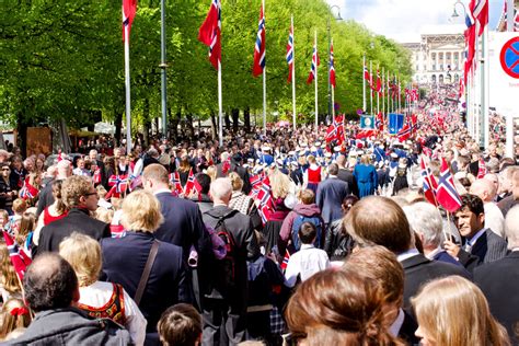 Norways Biggest Holiday Explained How To Celebrate The 17th Of May