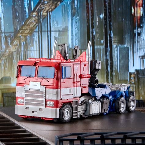 Hasbro Transformers Movie Masterpiece Series Mpm Optimus Prime