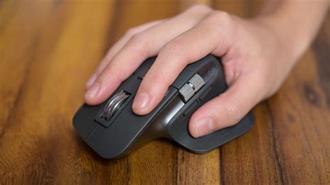 Geek Review Logitech Mx Master 3s Ergonomic Mouse Geek Culture