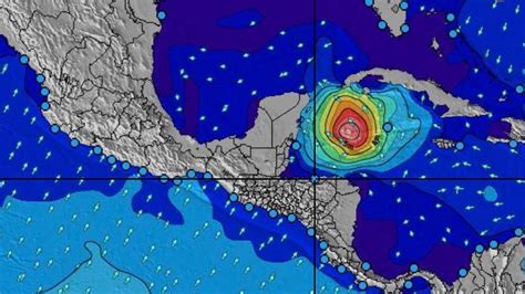 Depresión tropical sigue el minuto a minuto de la tormenta que dejaría