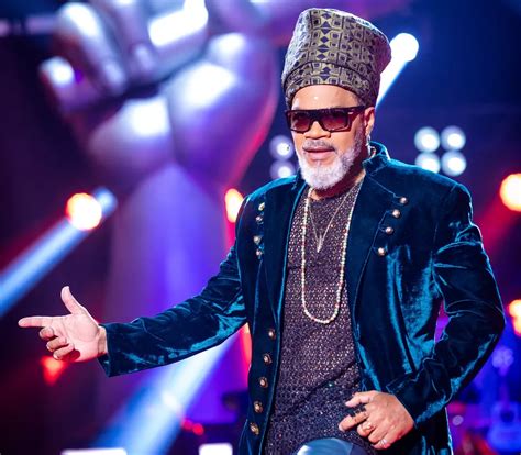 Carlinhos Brown Deixa J Ri Do The Voice Brasil Na Temporada